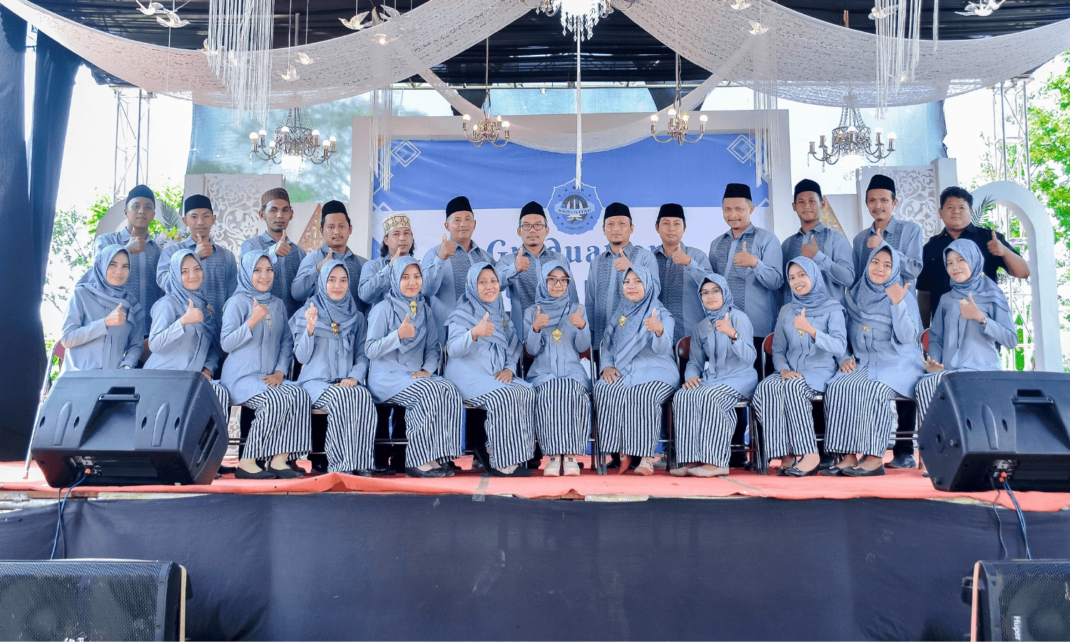 Pendidik Profesional & Berdedikasi